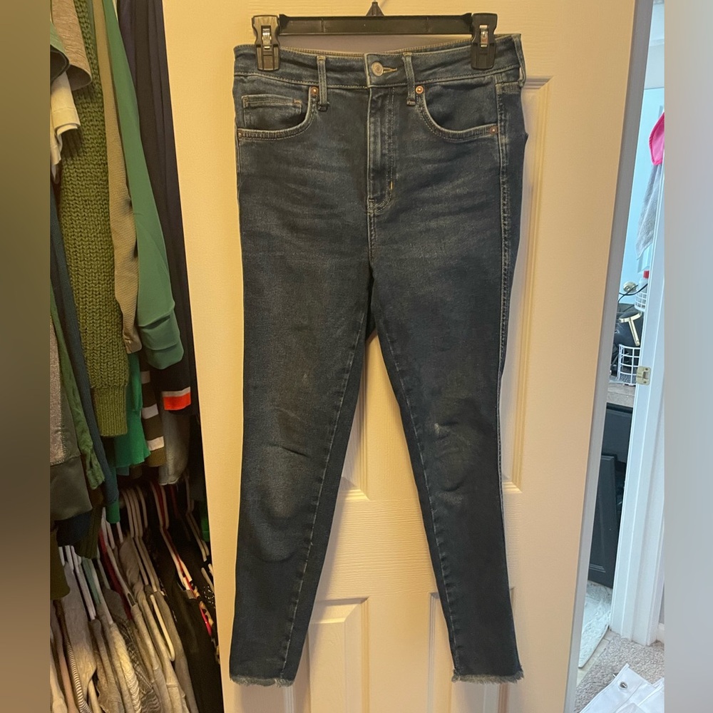 517 Free People We The Free High Rise Skinny Jeans 28 Raw Hem Dark Wash Denim - Picture 2 of 8